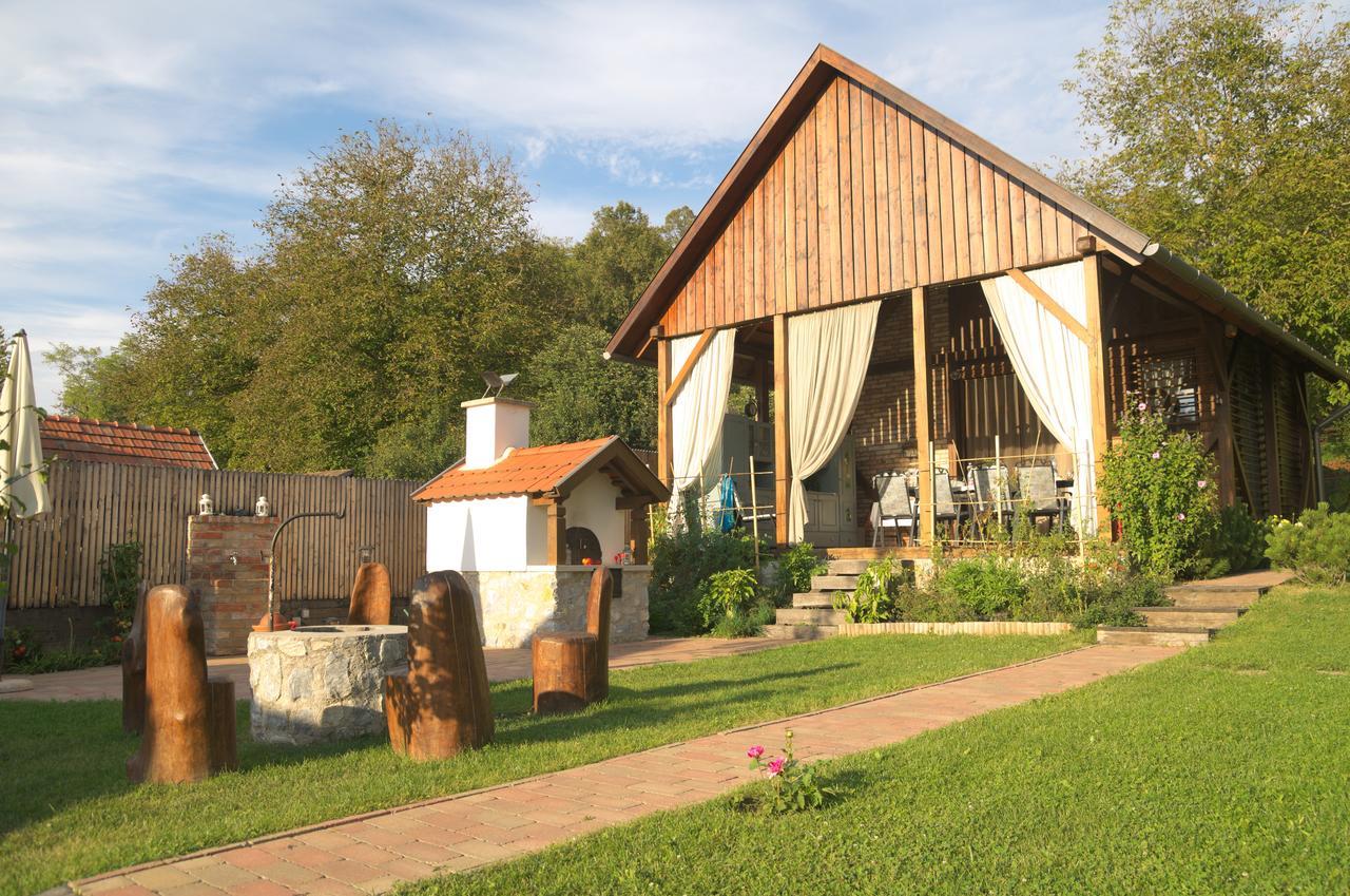 Fruktárium vendégház Trizs Extérieur photo